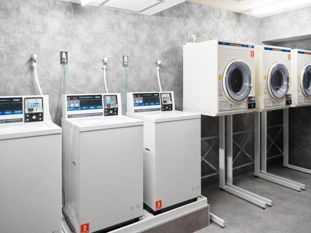 WPÜ HOTEL Shinjuku (WPÜ飯店新宿) 洗衣間